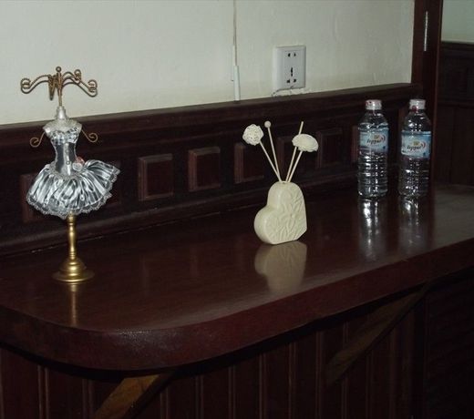 OASIS GUESTHOUSE