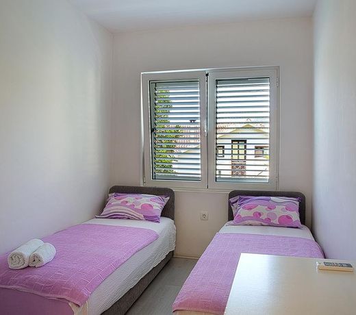 Villa Latina