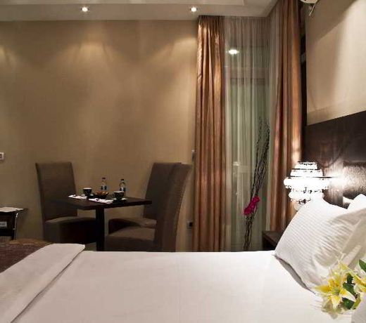 Apart K Apartments & Rooms