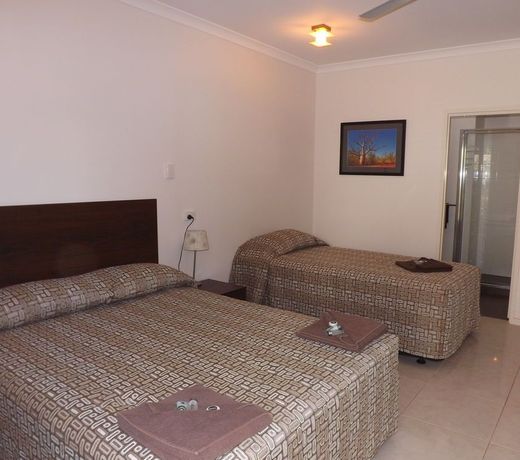 Derby Lodge Self Contained Apartments