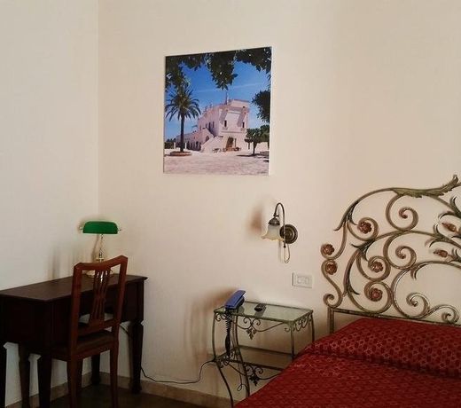 Hotel City