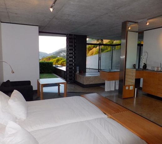 Snooze in Hout Bay Self-Catering
