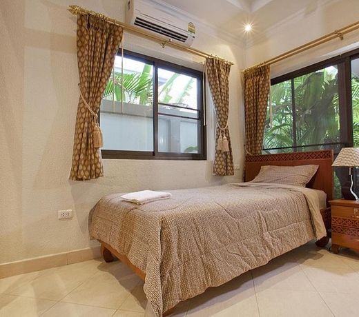 Namtok Villa