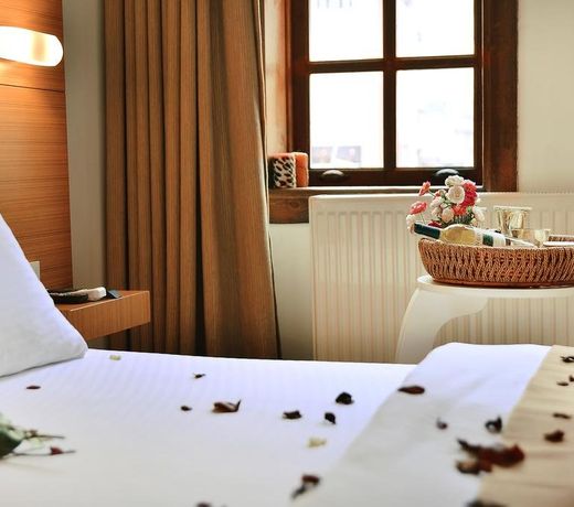 Uluhan Hotel