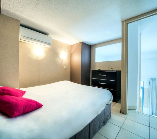 Zenitude Hôtel-Résidences La Tour de Mare