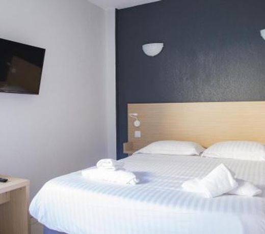 Zenitude Hôtel-Résidences La Tour de Mare