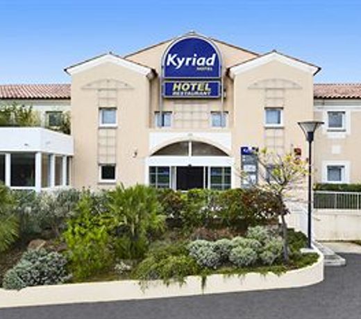 Kyriad Frejus - Centre