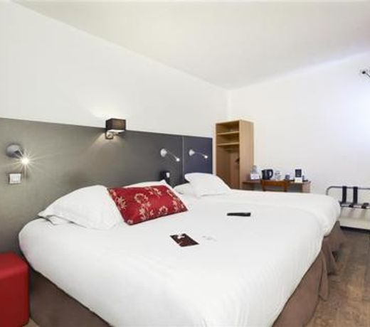 Kyriad Frejus - Centre