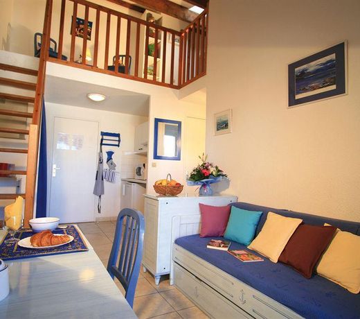 Lagrange Classic Le Lagon Bleu