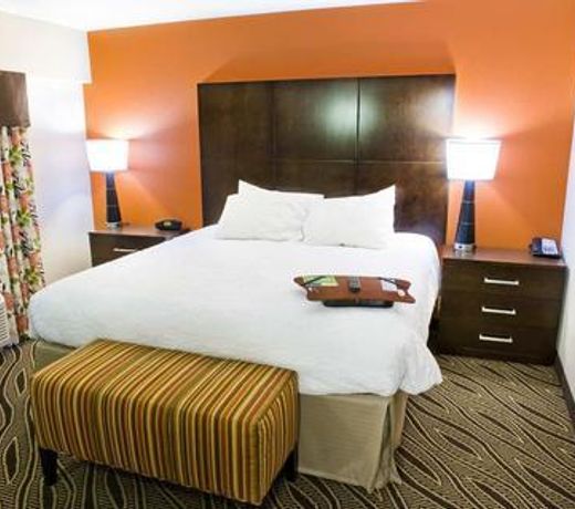 Hampton Inn Evansville Airport
