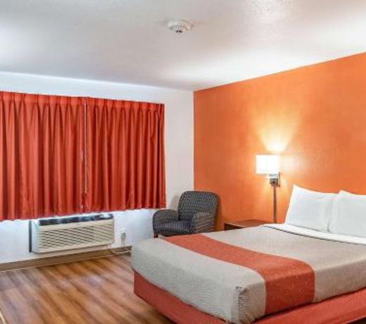 Motel 6-Fond Du Lac, WI