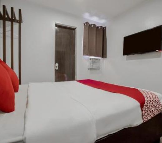 OYO 637 Fox Hotel (Quarantine Hotel)
