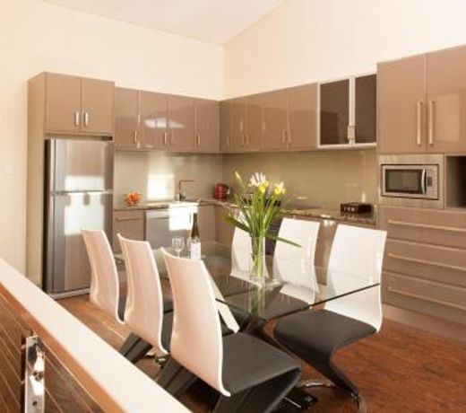 Albany Waves Guest House