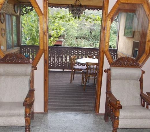 ARTSIV Guesthouse