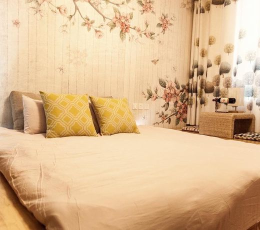 Flower Theme Hotel