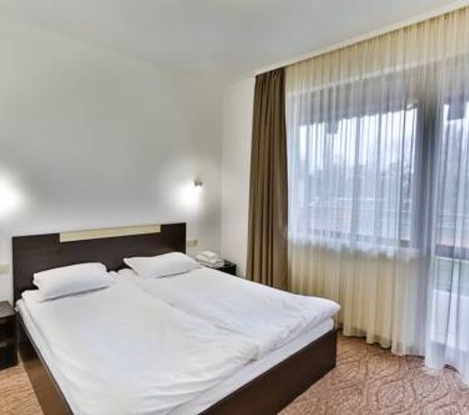 Hotel Champion