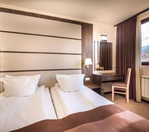 Zara Hotel