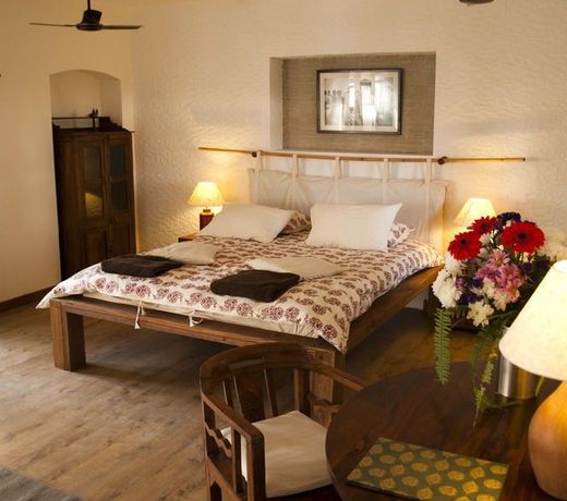 3 Rooms by Pauline