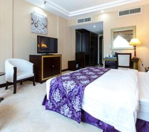 Tourist Hotel