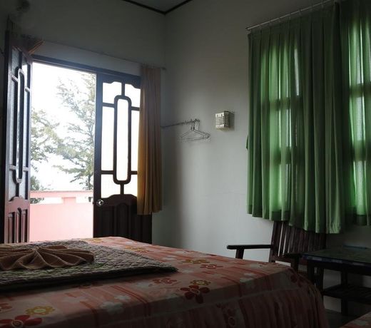 Song Hien Hotel