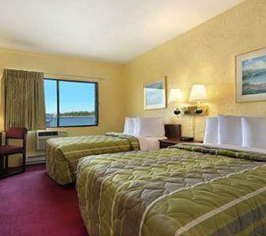Motel 6 Appleton, WI