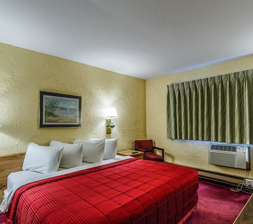 Motel 6 Appleton, WI