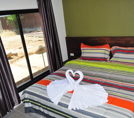 AoNang 3 Monkeys Resort