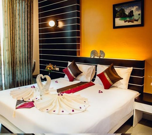 Chalong Boutique Inn
