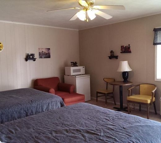 Willard Country Inn