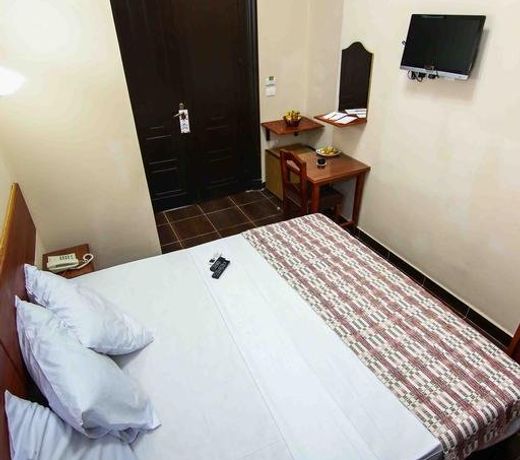 Lyly Hotel