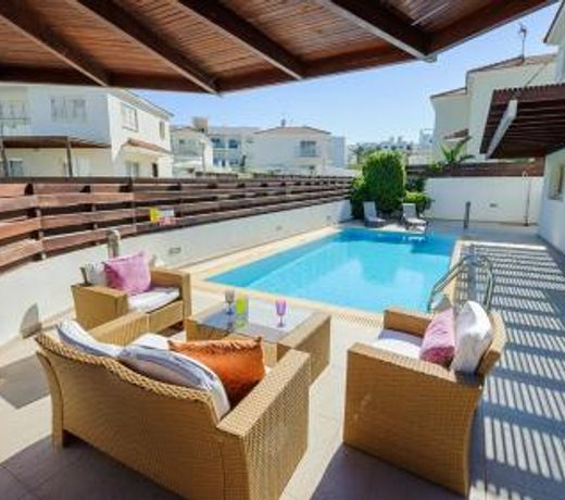 Pernera Holiday Villa 015