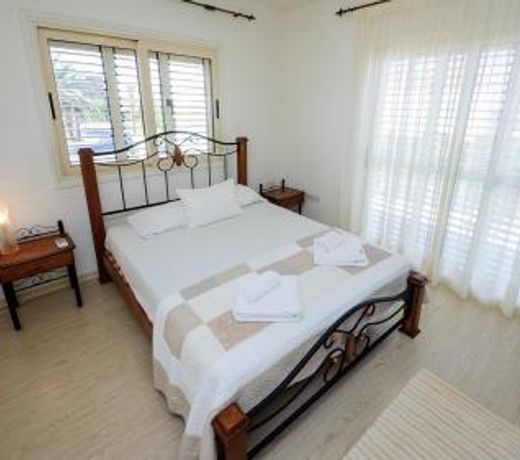 Pernera Holiday Villa 015