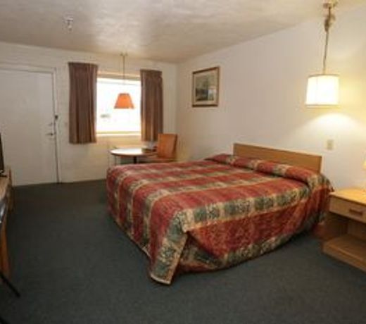 Capri Motel