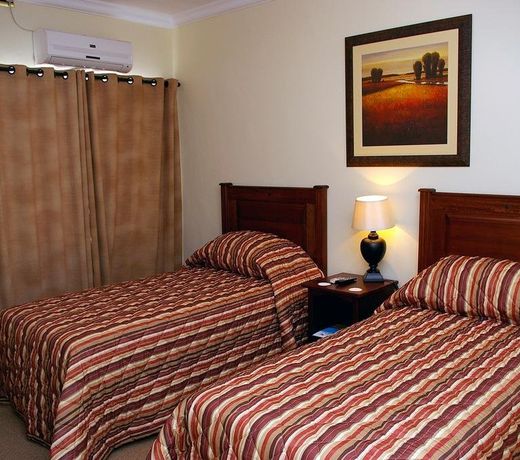 Howick Falls Hotel