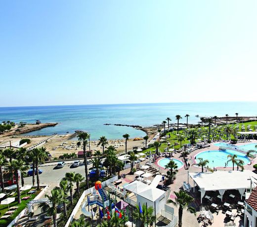 Marlita Beach Hotel Apartments