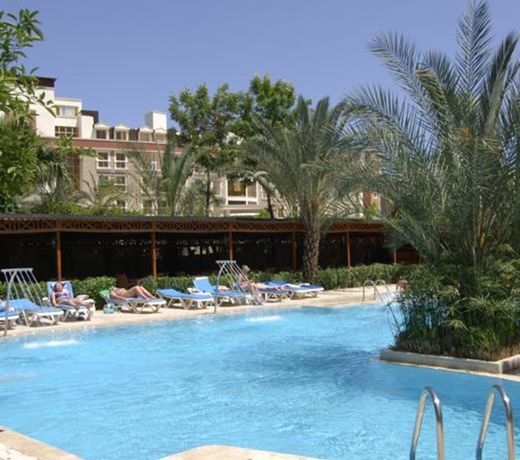 Rose Hotel