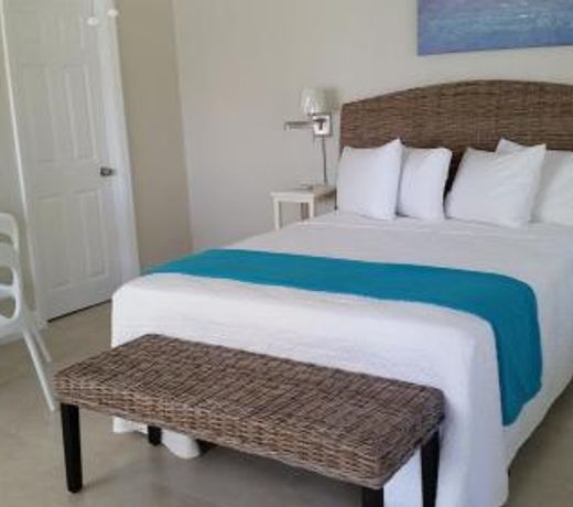 Hollywood Broadwalk Oceanside Hotel