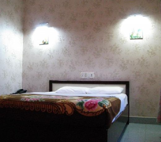 Sunny Hotel Binh Quoi