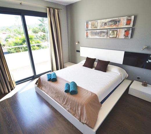 102502 -  Villa in CalviÃÂ 