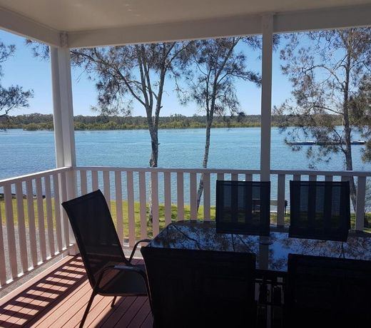 Pelican Caravan Park