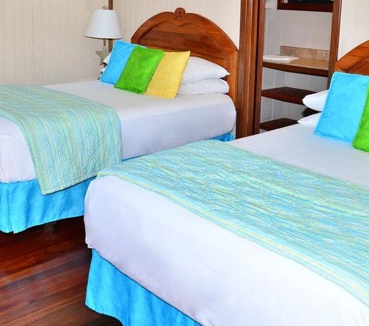 Anthony's Key Resort