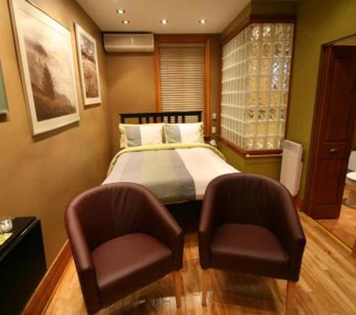 A La Carte Bed & Breakfast