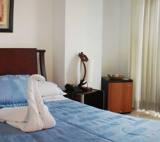 Hotel Puerto Bahia