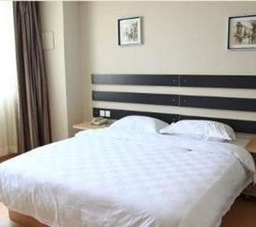 Super 8 Hotel Shijiazhuang New Railway Station Wes