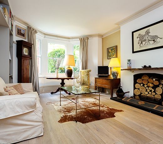 Veeve  House Battersea Park