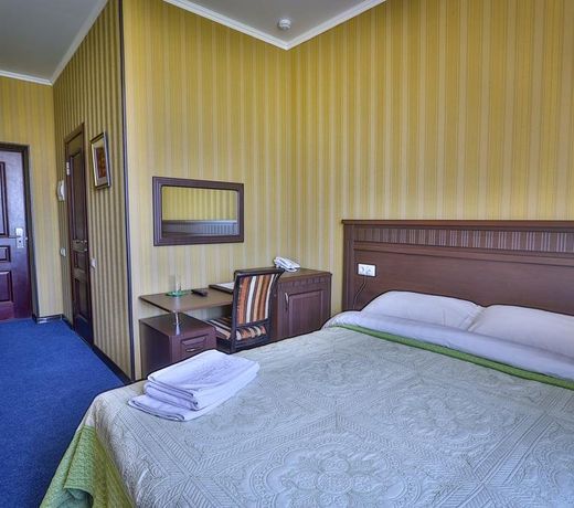 Silver Hotel