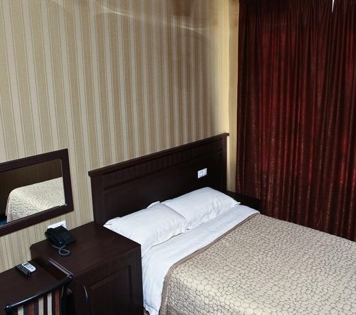 Silver Hotel