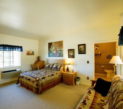 Stagecoach Trails Guest Ranch