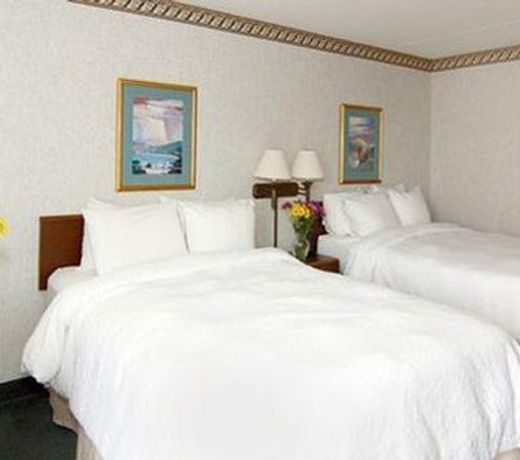 Hampton Inn Cadillac