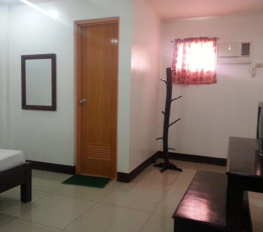 Dragon Hotel